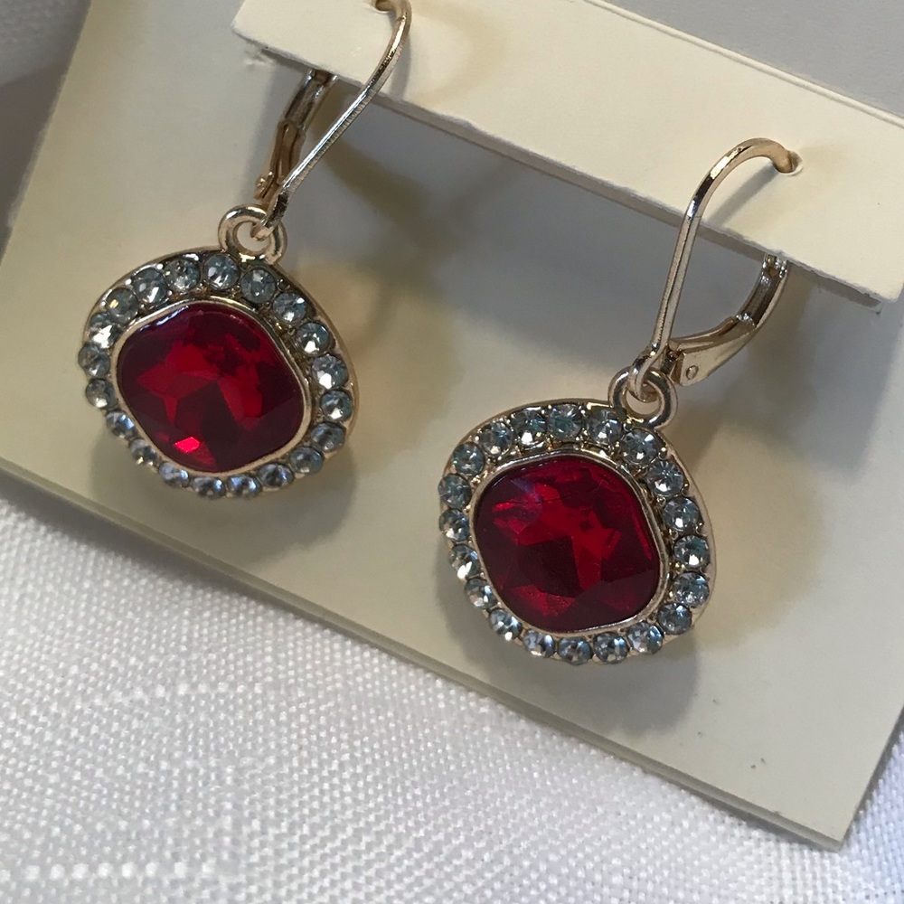 Red Crystal Drop Earrings NWT faux crystals